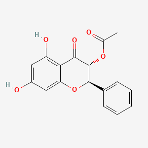 短葉松素-3-乙酸酯